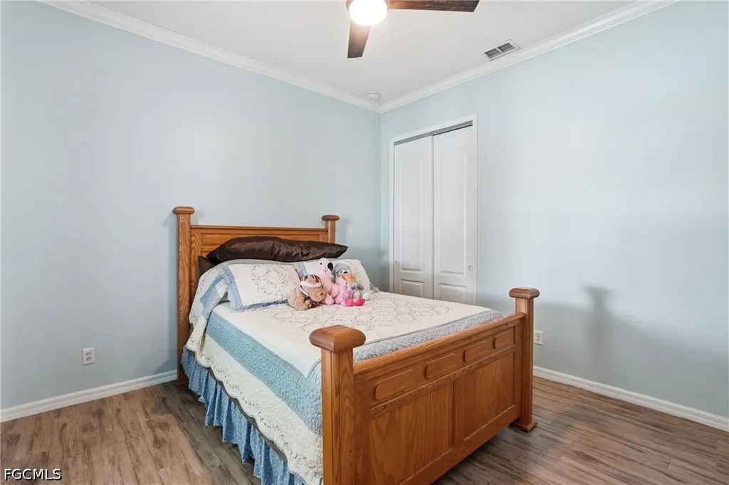 1121 Amber Lake Court Cape Coral FL 33909