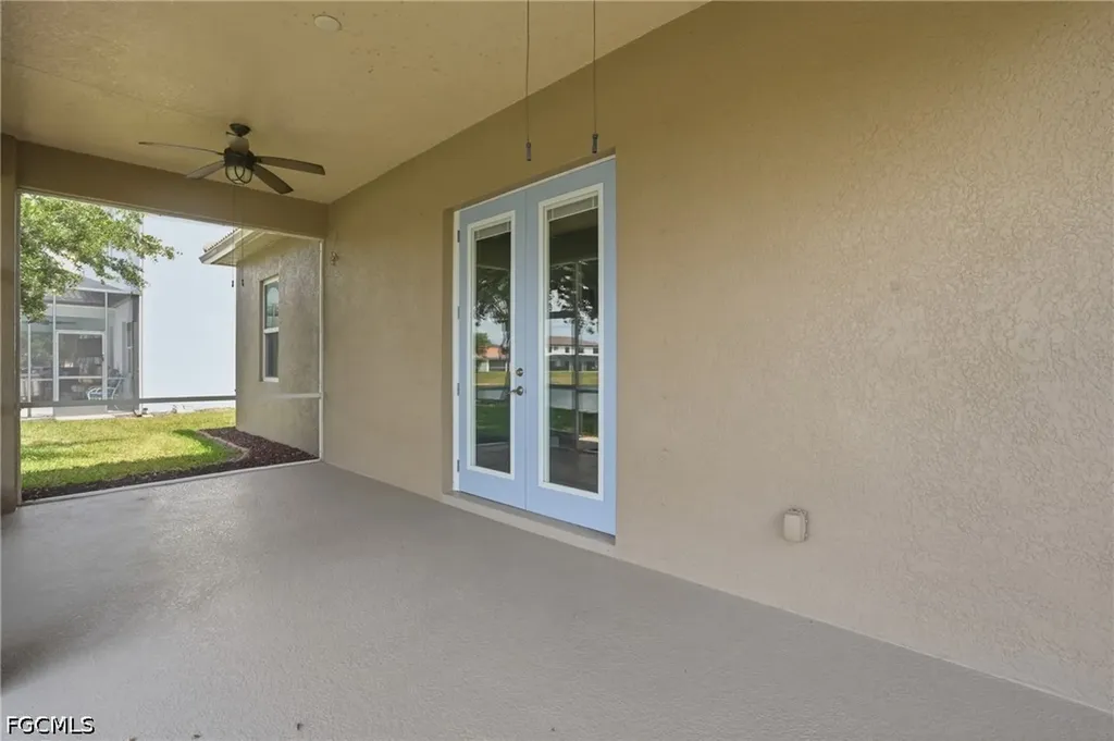 1121 Amber Lake Court Cape Coral FL 33909
