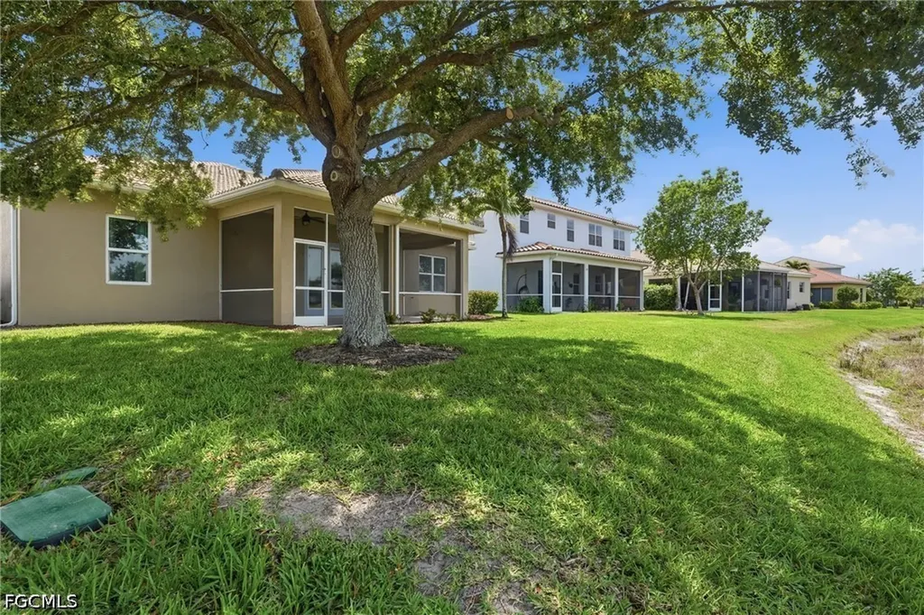 1121 Amber Lake Court Cape Coral FL 33909