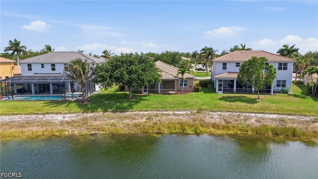 1121 Amber Lake Court Cape Coral FL 33909