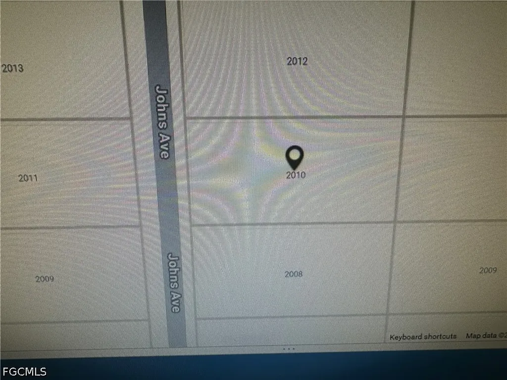 2010 Johns Avenue Alva FL 33920