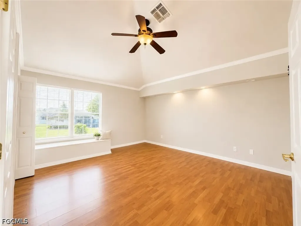 3737 SW 11th Court Cape Coral FL 33914
