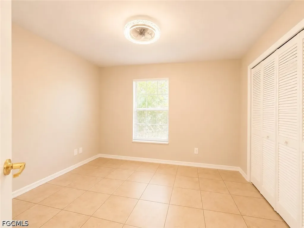 3737 SW 11th Court Cape Coral FL 33914