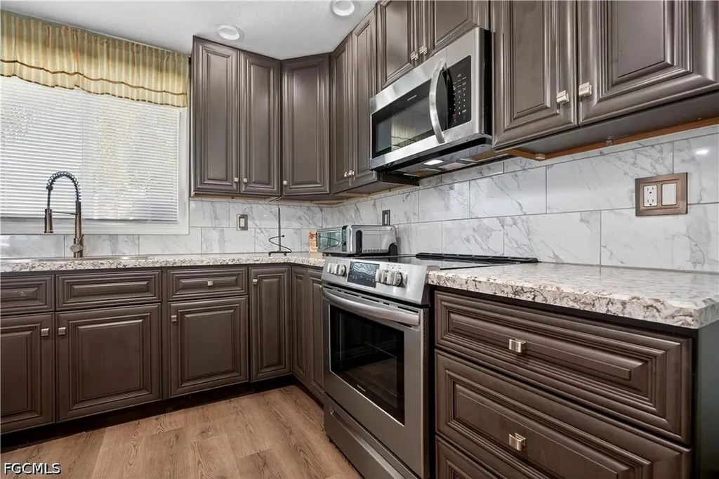 3864 Royal Palm Drive St. James City FL 33956