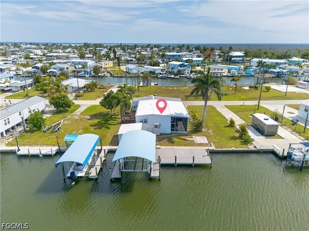 3864 Royal Palm Drive St. James City FL 33956