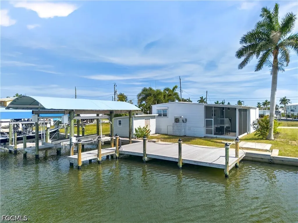 3864 Royal Palm Drive St. James City FL 33956