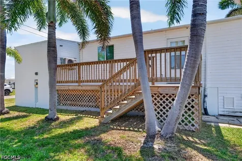 3864 Royal Palm Drive ST. James City FL 33956