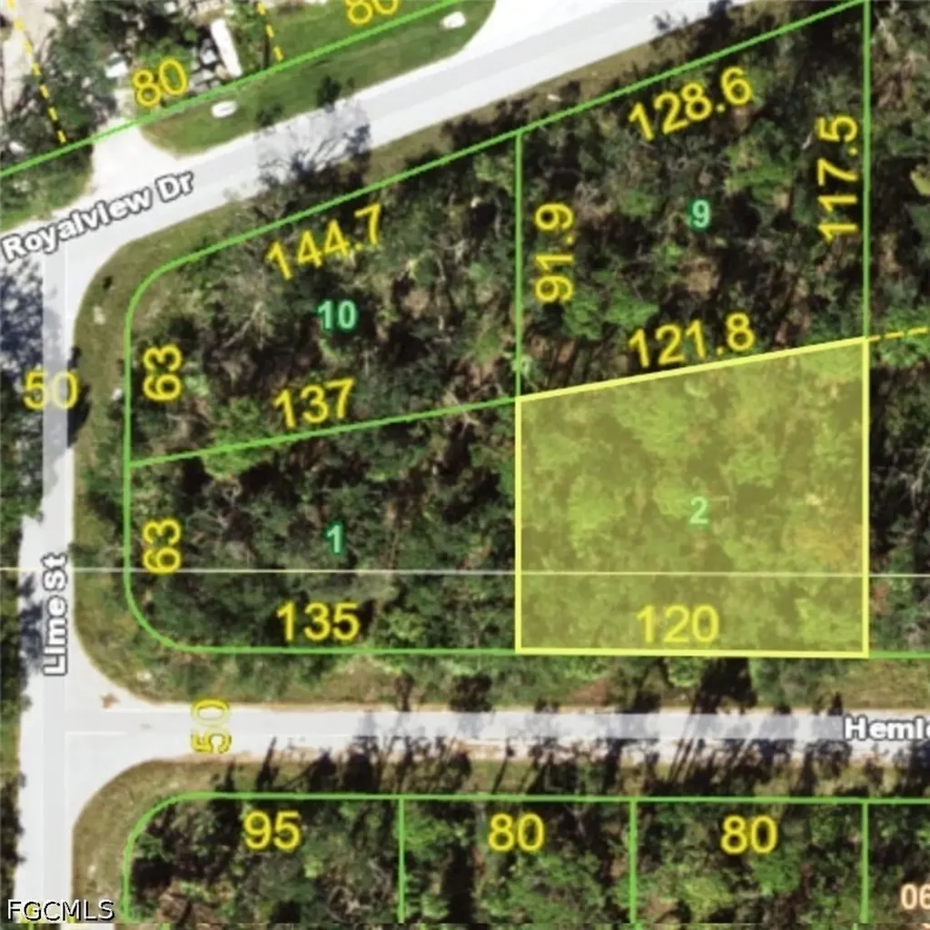 17098 Hemlock Avenue Port Charlotte FL 33948