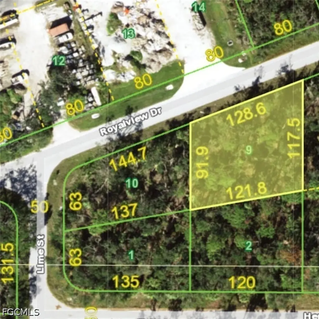17098 Hemlock Avenue Port Charlotte FL 33948