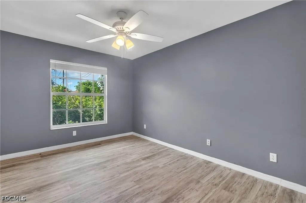 1245 SE 6th Street Cape Coral FL 33990