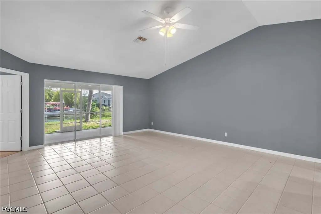 1245 SE 6th Street Cape Coral FL 33990