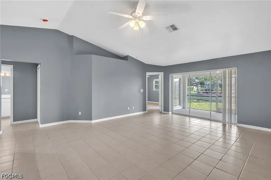 1245 SE 6th Street Cape Coral FL 33990