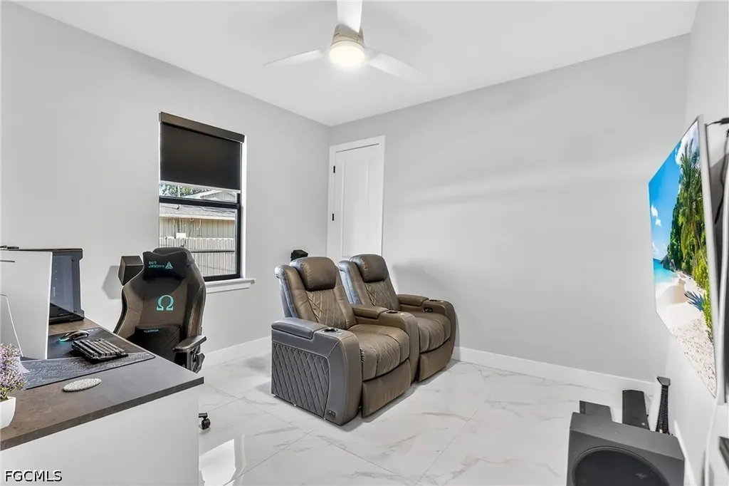 118 NW 2nd Avenue Cape Coral FL 33993