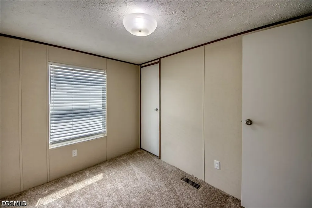 352 Sacramento Street North Fort Myers FL 33903