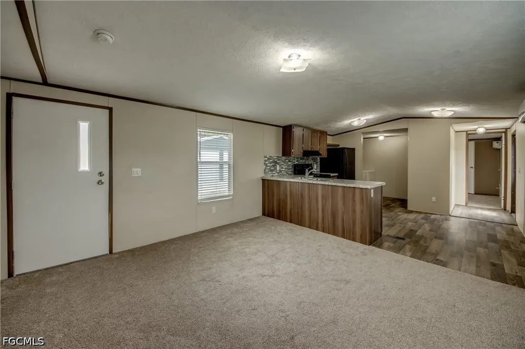 352 Sacramento Street North Fort Myers FL 33903