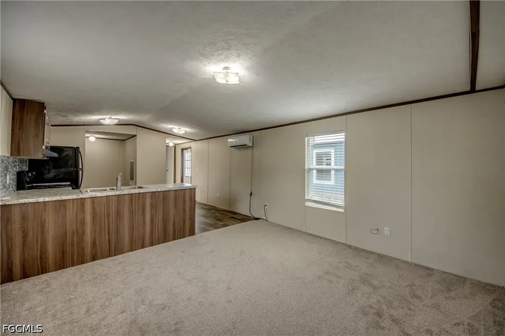 352 Sacramento Street North Fort Myers FL 33903