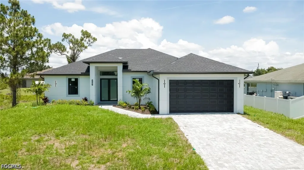 3502 17th Street SW Lehigh Acres FL 33976