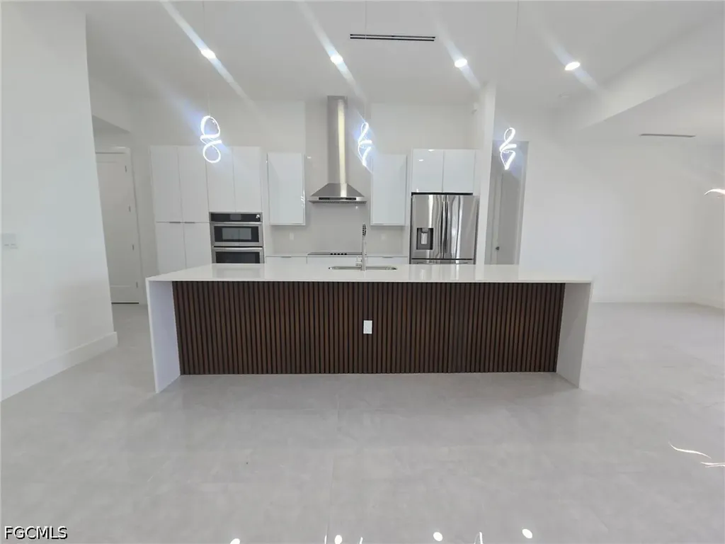 3502 17th Street SW Lehigh Acres FL 33976