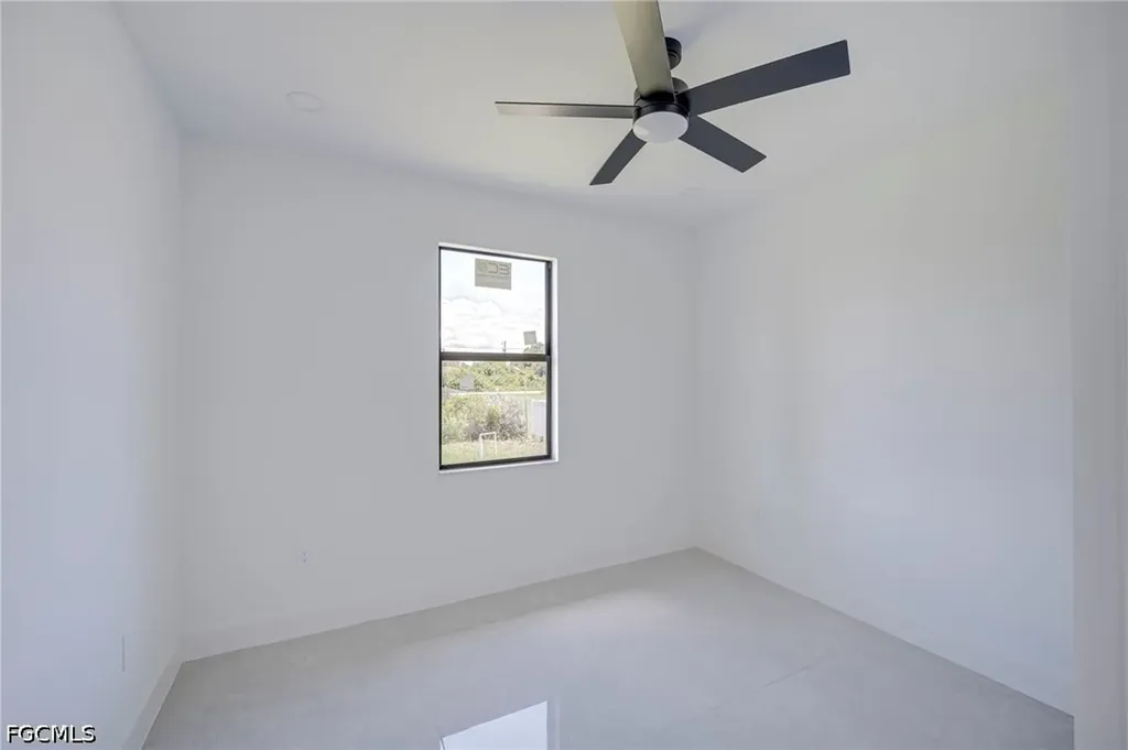 3502 17th Street SW Lehigh Acres FL 33976