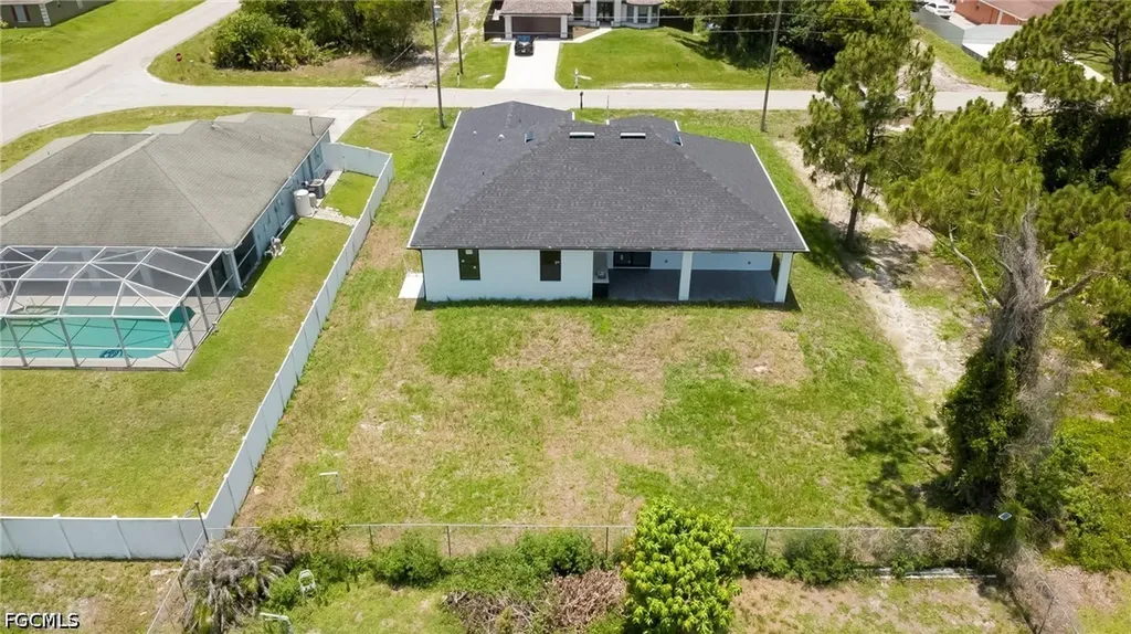 3502 17th Street SW Lehigh Acres FL 33976