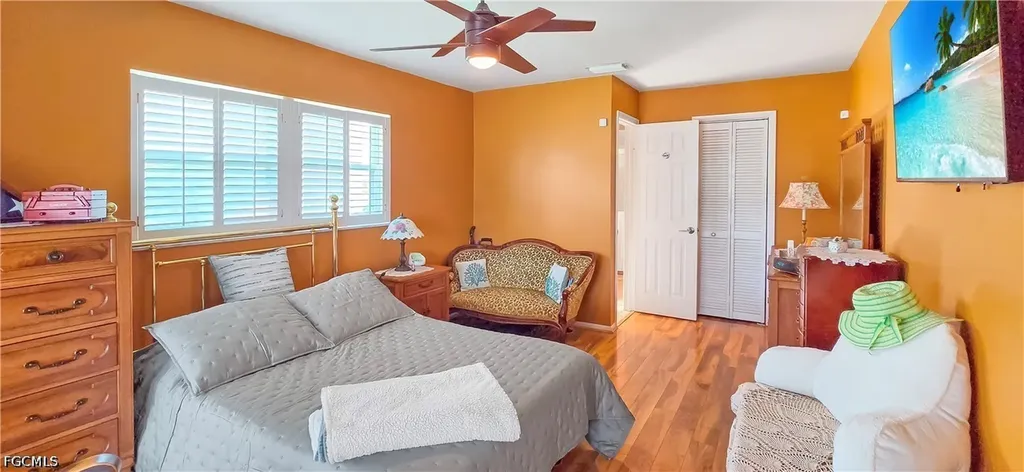 2926 SE 11th Place Cape Coral FL 33904