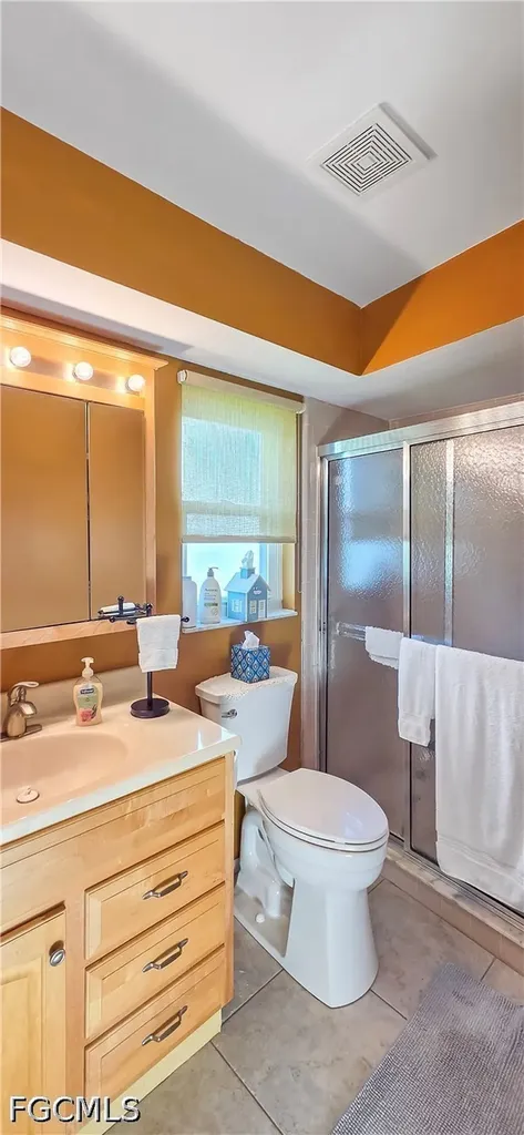 2926 SE 11th Place Cape Coral FL 33904