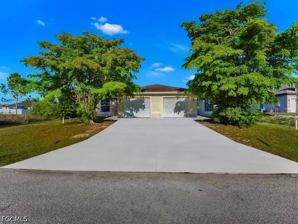 3003 Gilbert Avenue S Lehigh Acres FL 33973