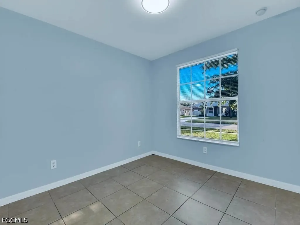 3003 Gilbert Avenue S Lehigh Acres FL 33973