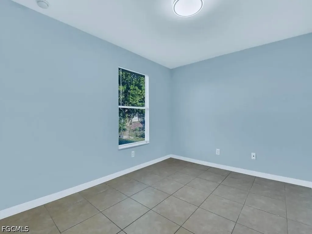 3003 Gilbert Avenue S Lehigh Acres FL 33973