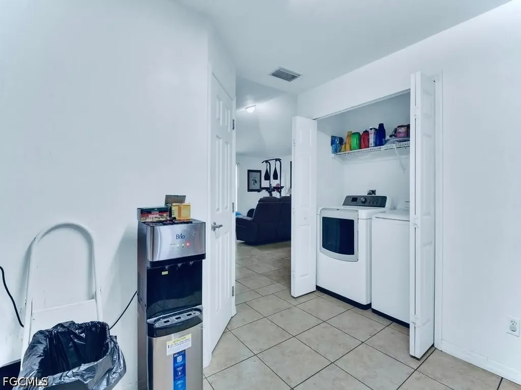 3003 Gilbert Avenue S Lehigh Acres FL 33973
