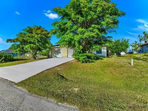 3003 Gilbert Avenue S Lehigh Acres FL 33973