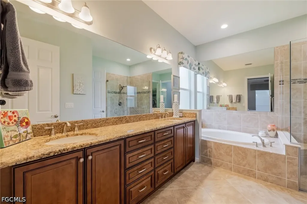 11202 Vitale Way Fort Myers FL 33913