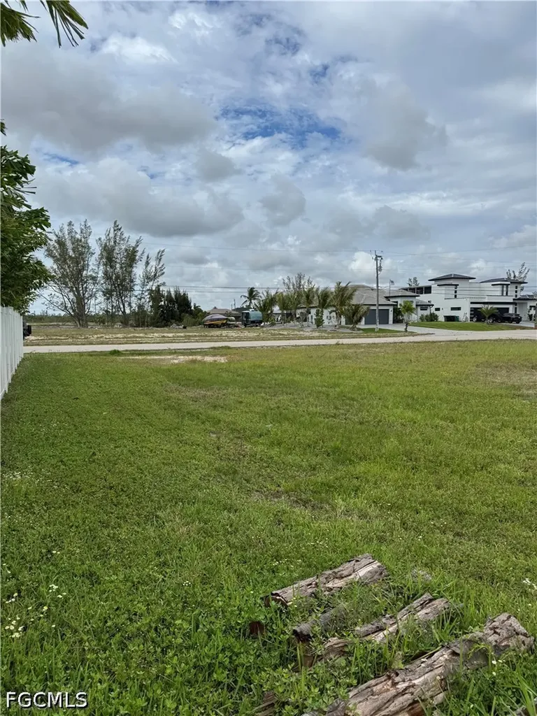 1540 NW 41st Place Cape Coral FL 33993