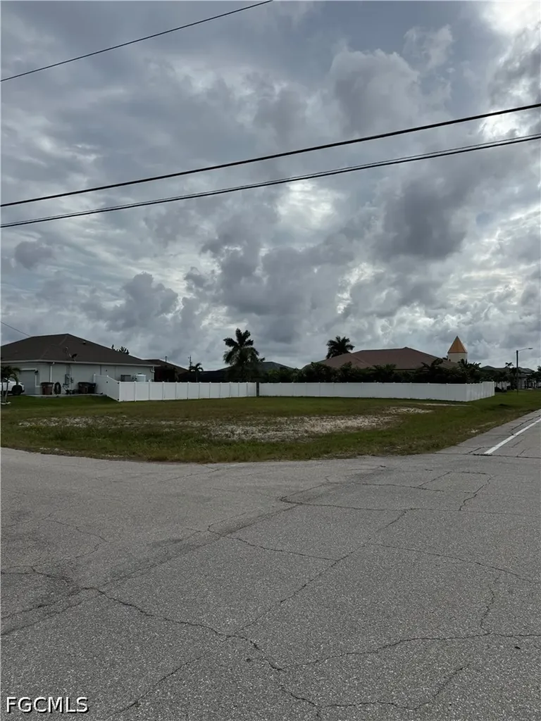 1540 NW 41st Place Cape Coral FL 33993