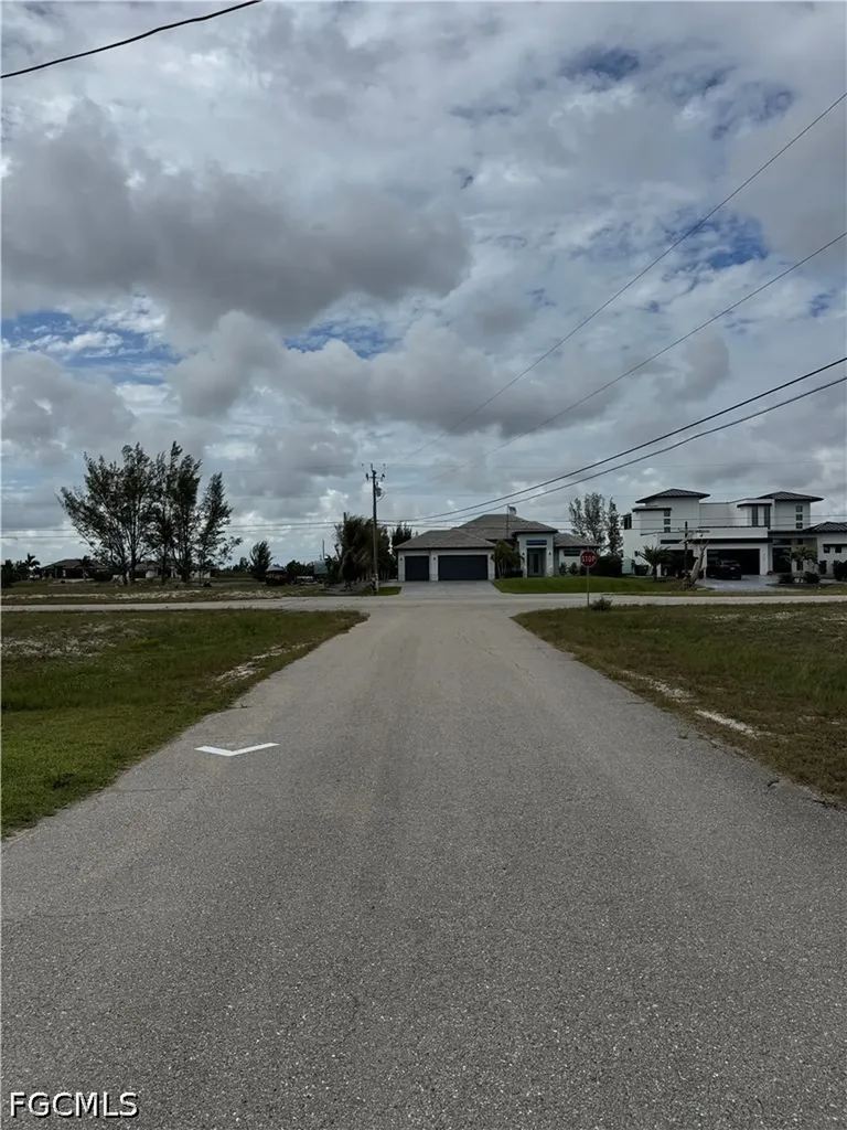 1540 NW 41st Place Cape Coral FL 33993