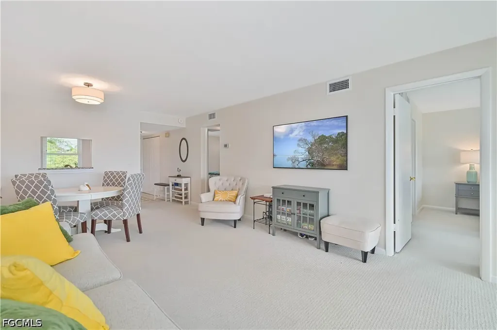 3030 Binnacle Drive Naples FL 34103