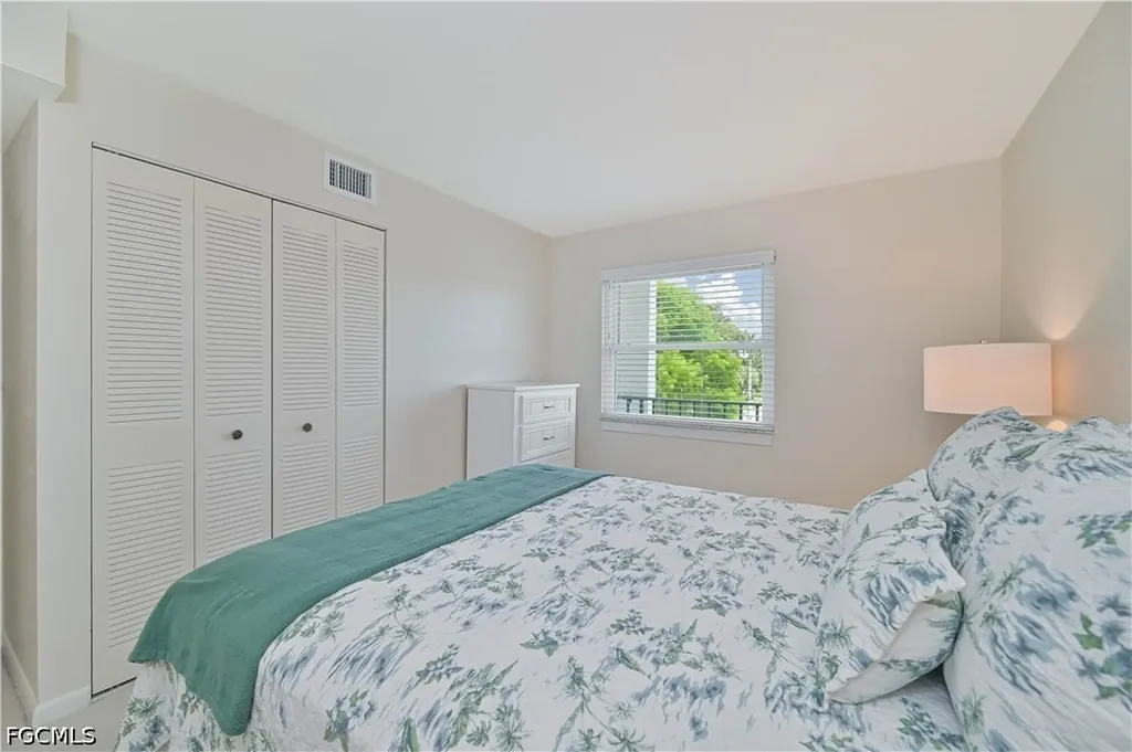 3030 Binnacle Drive Naples FL 34103