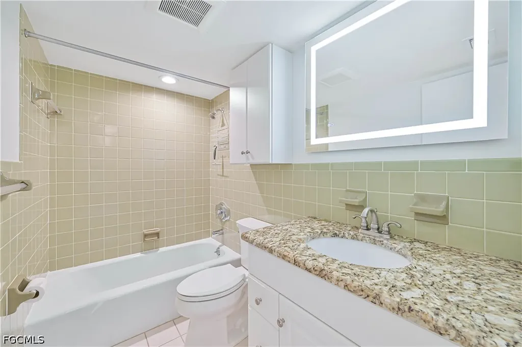 3030 Binnacle Drive Naples FL 34103