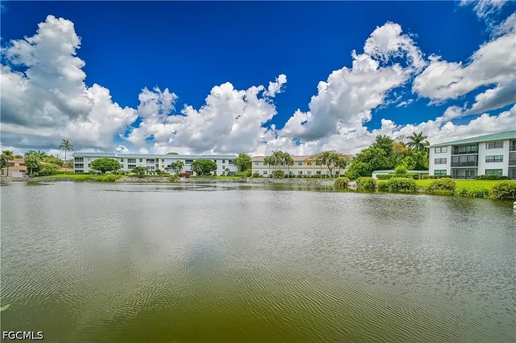 3030 Binnacle Drive Naples FL 34103