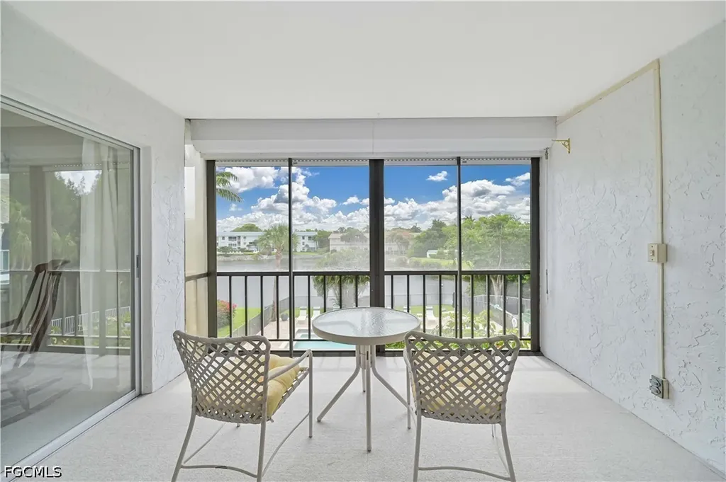 3030 Binnacle Drive Naples FL 34103