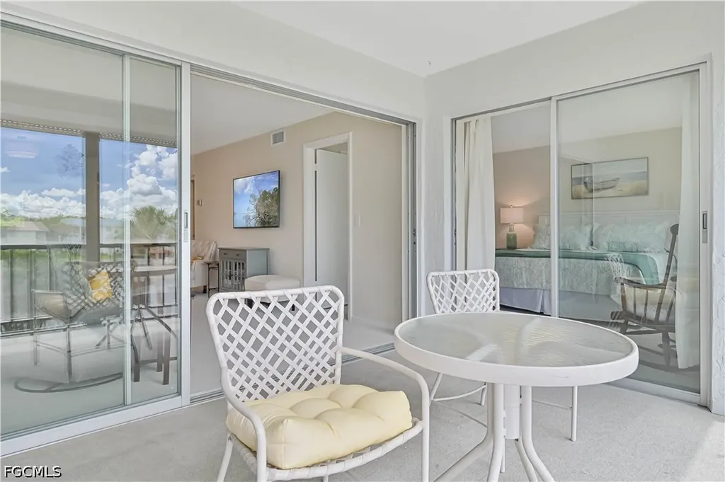 3030 Binnacle Drive Naples FL 34103