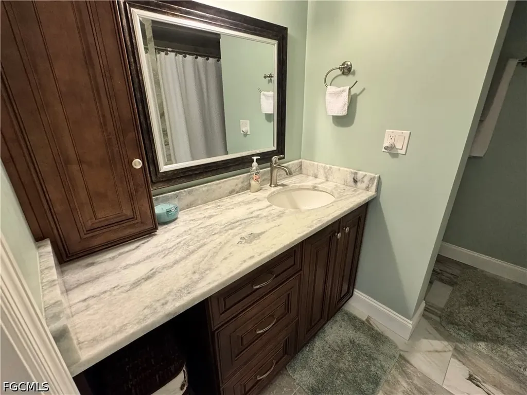 3490 N Key Drive North Fort Myers FL 33903