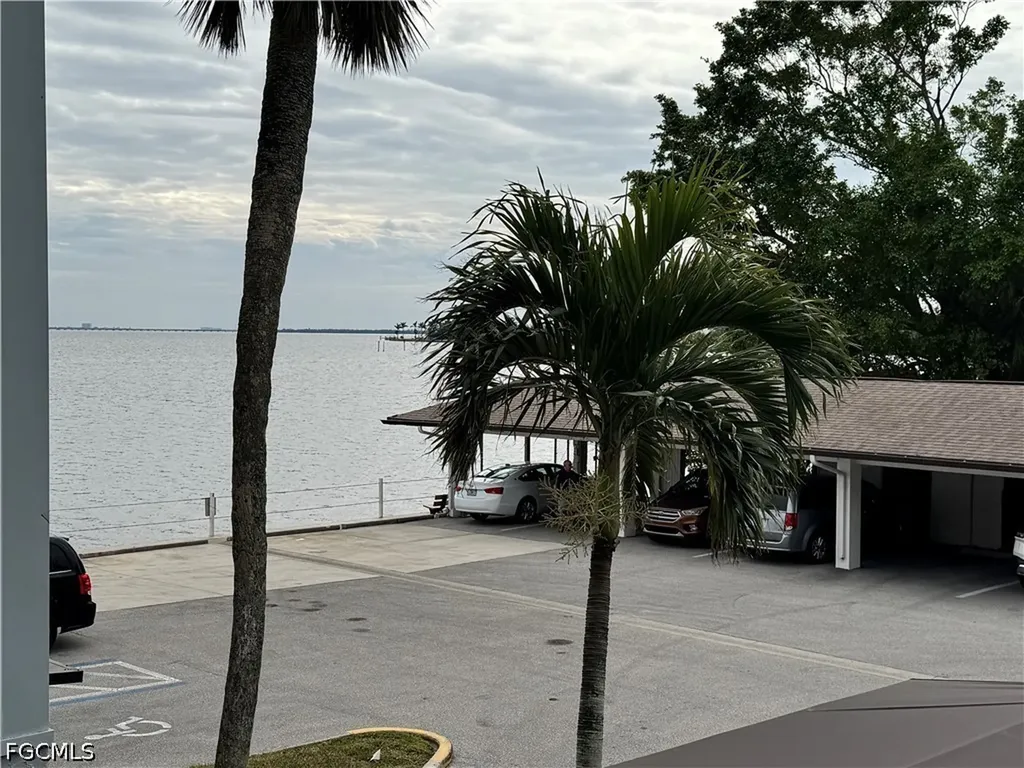 3490 N Key Drive North Fort Myers FL 33903