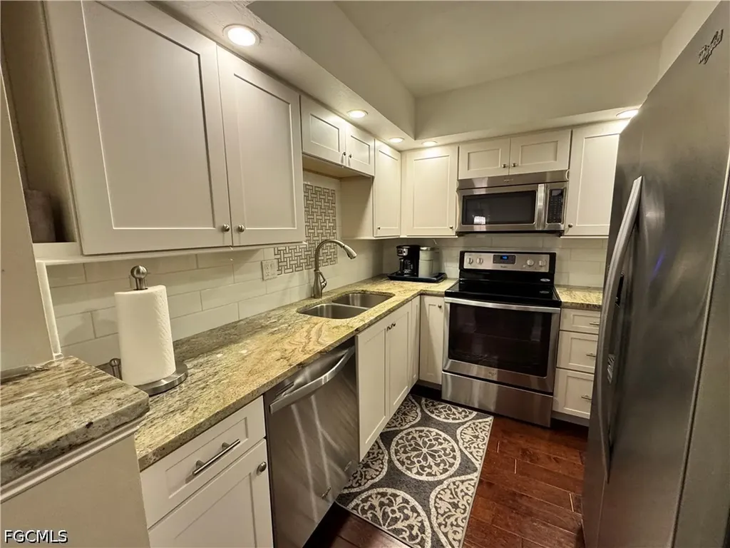 3490 N Key Drive North Fort Myers FL 33903