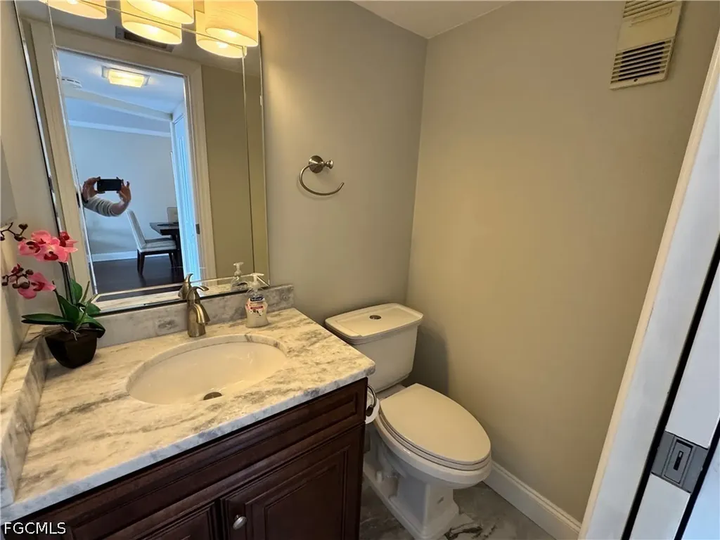 3490 N Key Drive North Fort Myers FL 33903
