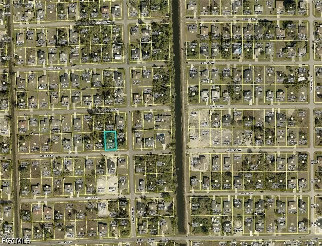 3708 6th Street SW Lehigh Acres FL 33976