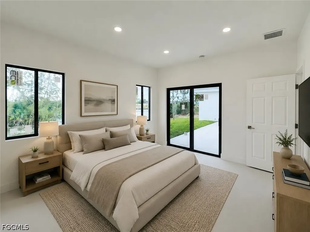 3424 NE 21st Place Cape Coral FL 33909