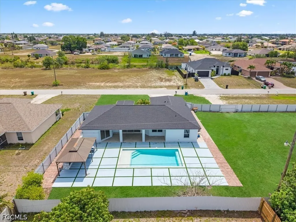1900 NE 1st Avenue Cape Coral FL 33909