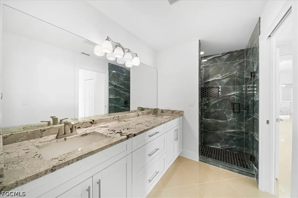 1900 NE 1st Avenue Cape Coral FL 33909