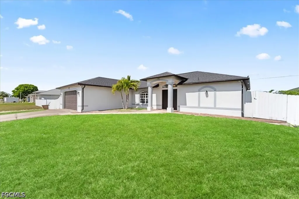1900 NE 1st Avenue Cape Coral FL 33909